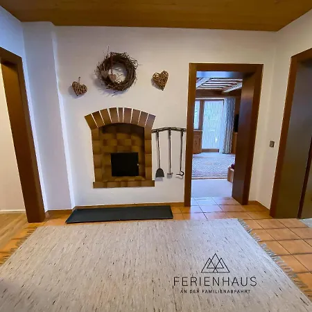 Ferienwohnung An Der Familienabfahrt Brixen im Thale Buitenkant foto