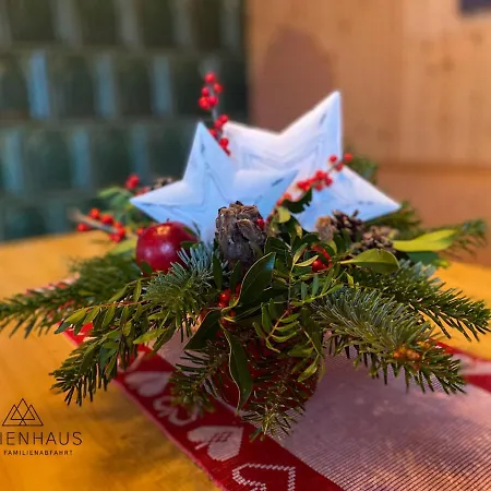 Ferienwohnung An Der Familienabfahrt Brixen im Thale Buitenkant foto
